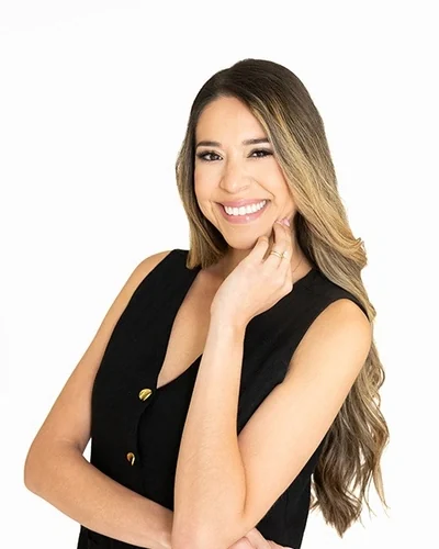 Yahaira Esquivel, Registered Dental Assistant at Smile Arkansas.